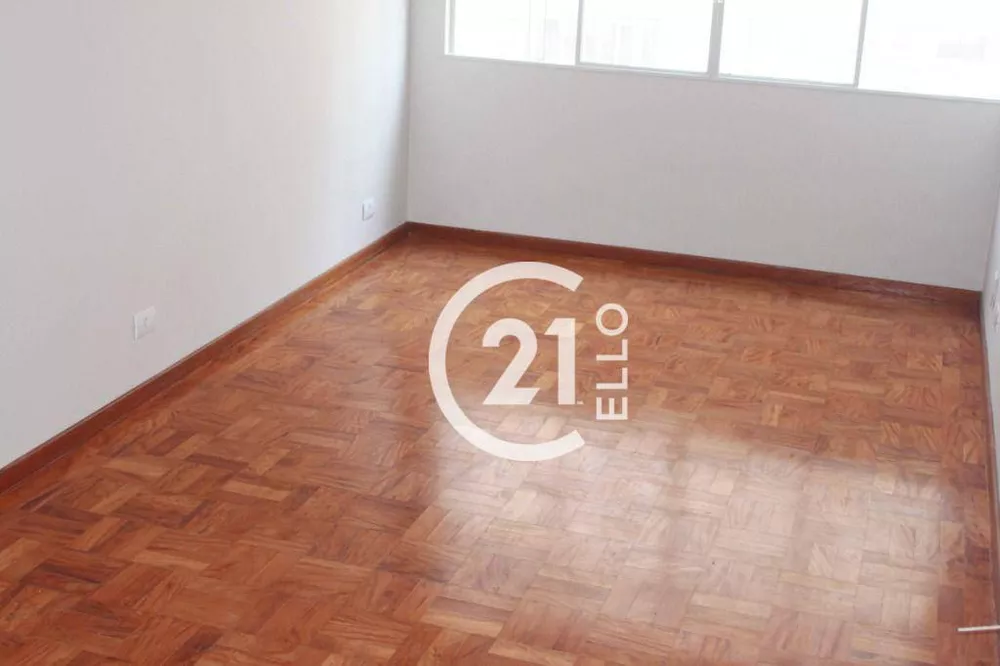 Apartamento à venda com 3 quartos, 96m² - Foto 2