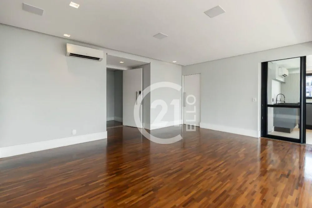 Apartamento, 3 quartos, 185 m² - Foto 2
