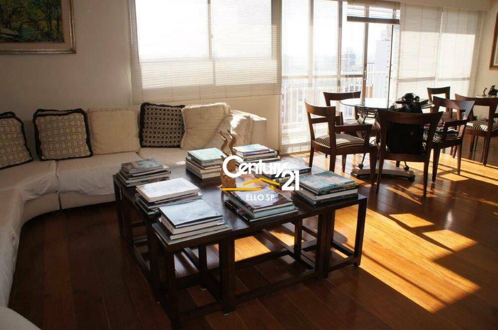 Cobertura para alugar com 3 quartos, 264m² - Foto 1