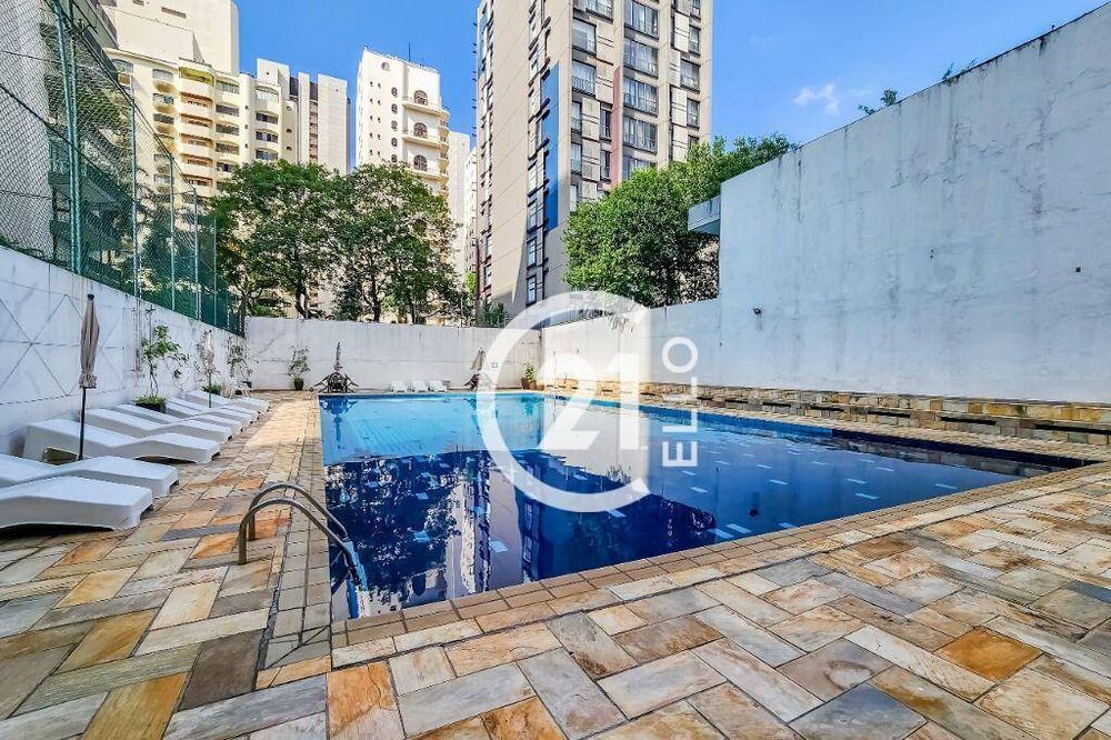 Apartamento à venda com 3 quartos, 165m² - Foto 8