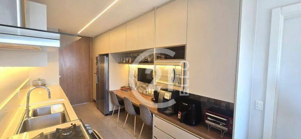 Apartamento, 3 quartos, 217 m² - Foto 8