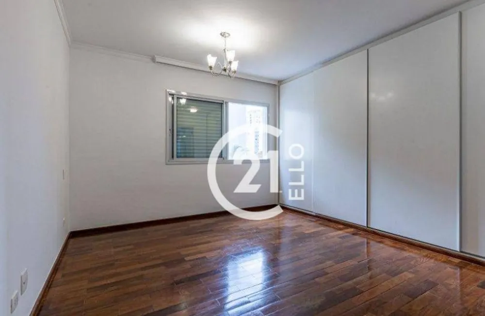 Apartamento, 3 quartos, 140 m² - Foto 2