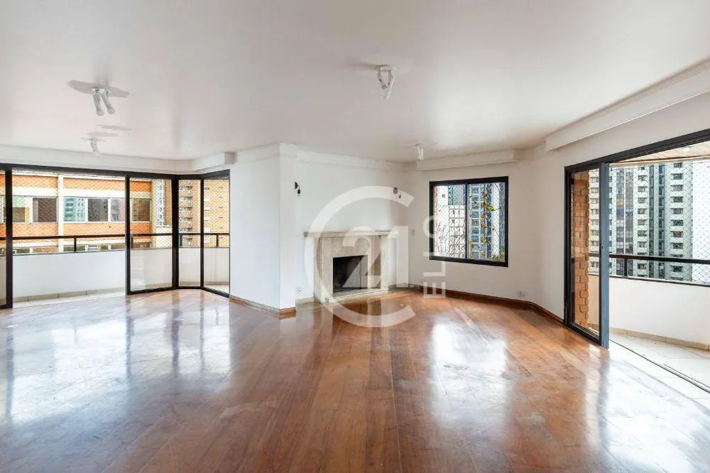 Apartamento, 3 quartos, 204 m² - Foto 1
