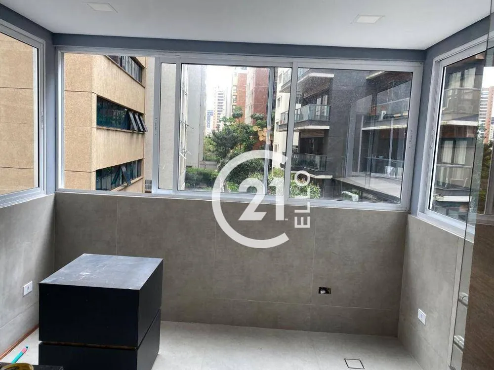 Apartamento, 3 quartos, 150 m² - Foto 2