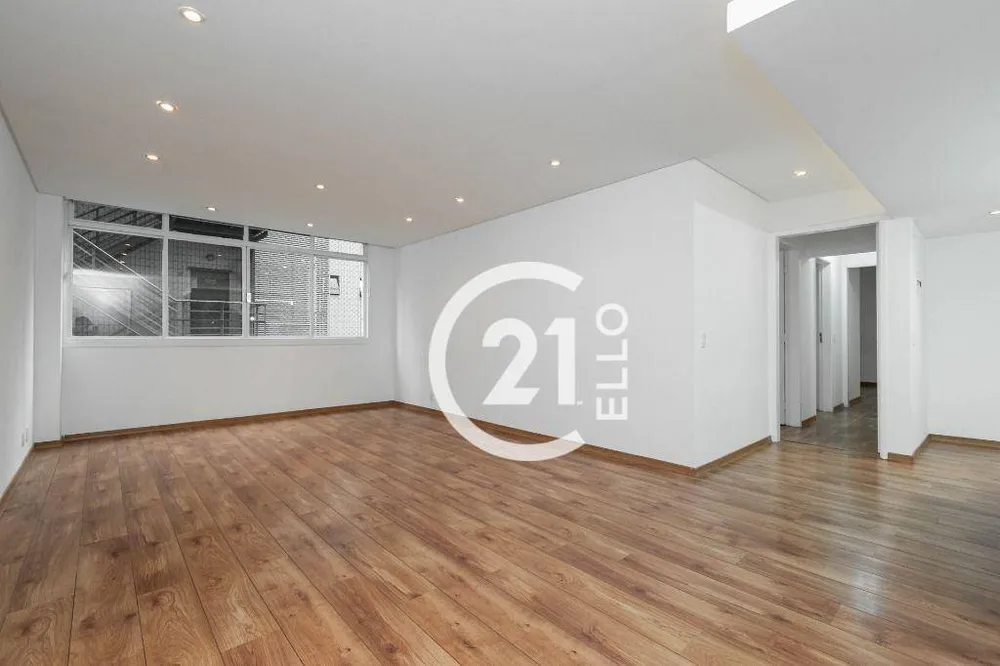 Apartamento, 3 quartos, 140 m² - Foto 1