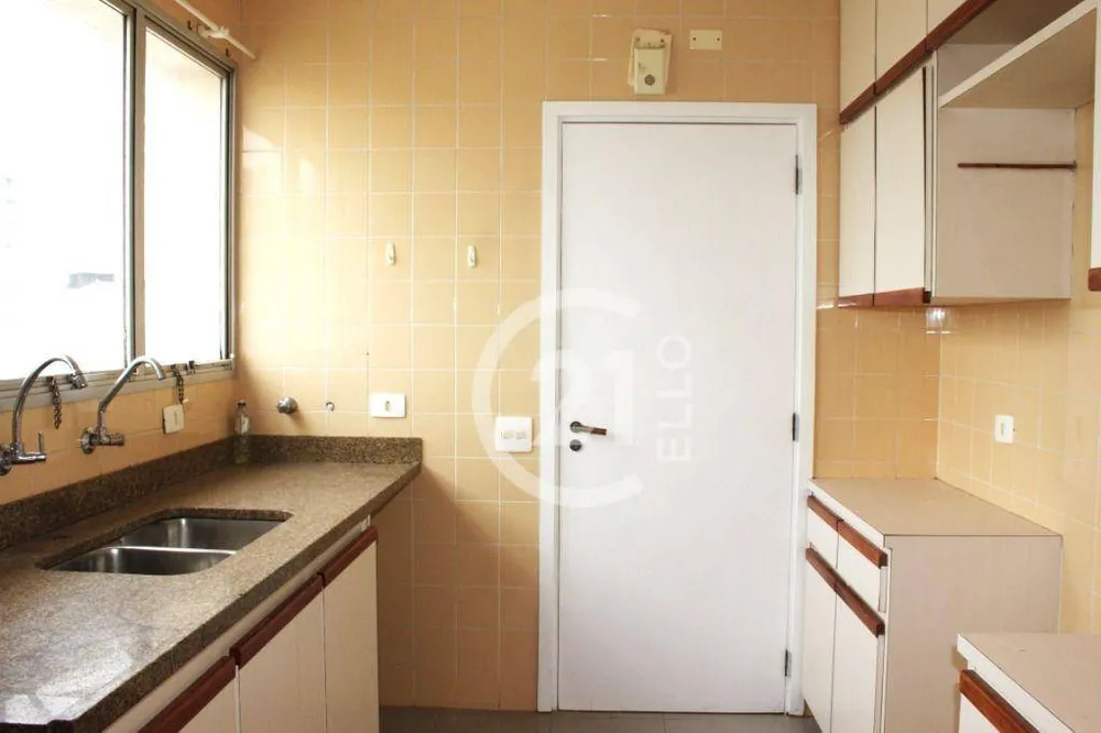 Apartamento, 3 quartos, 230 m² - Foto 1
