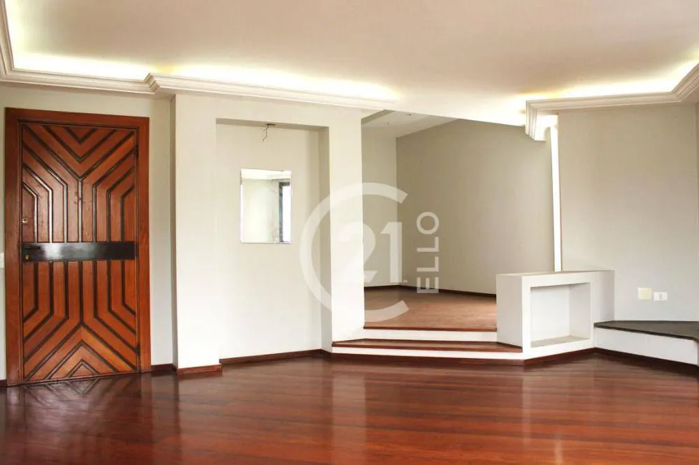 Apartamento, 3 quartos, 230 m² - Foto 2