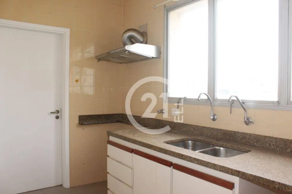 Apartamento, 3 quartos, 230 m² - Foto 4