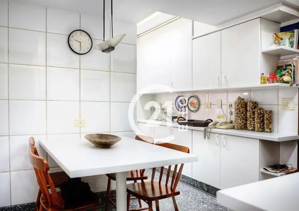 Apartamento, 3 quartos, 300 m² - Foto 2