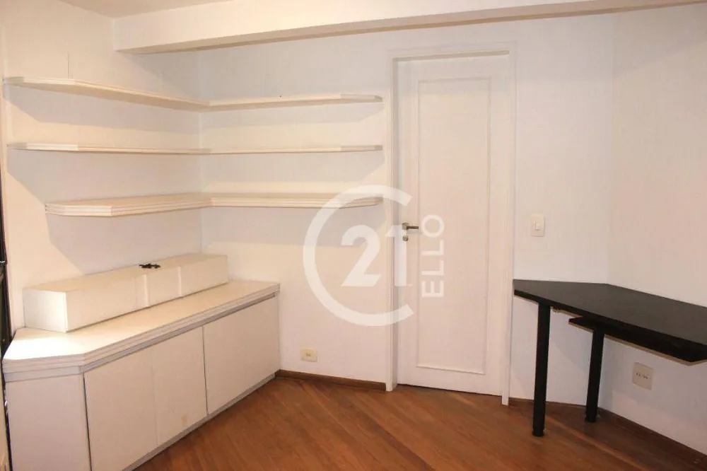 Apartamento, 3 quartos, 242 m² - Foto 8
