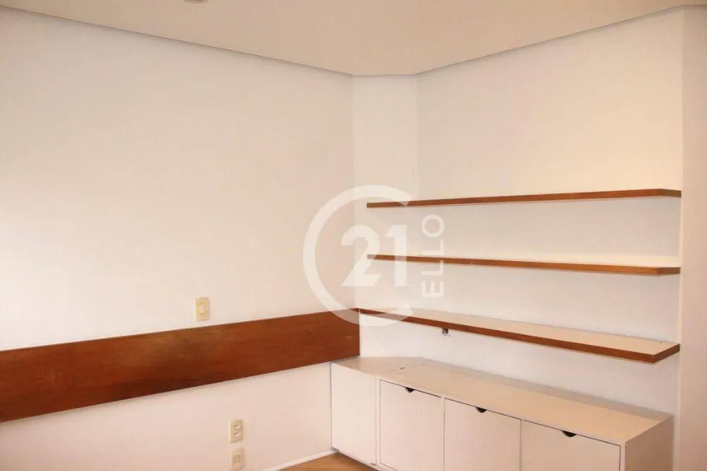 Apartamento, 3 quartos, 242 m² - Foto 4
