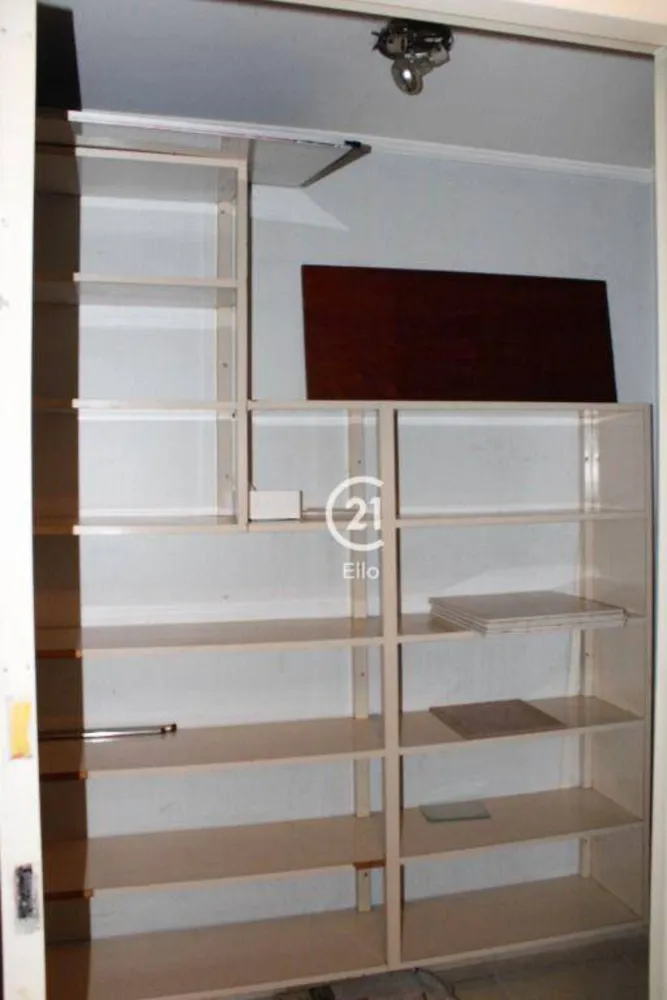 Apartamento, 3 quartos, 210 m² - Foto 2