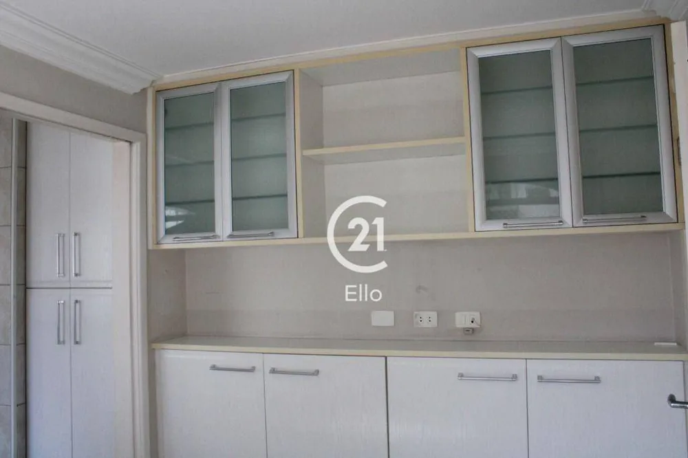 Apartamento, 3 quartos, 210 m² - Foto 1