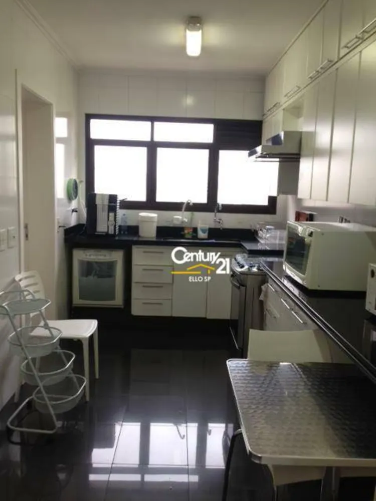 Cobertura, 3 quartos, 264 m² - Foto 2