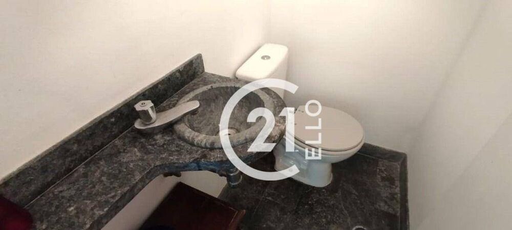 Apartamento à venda com 4 quartos, 160m² - Foto 2