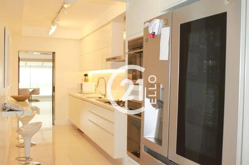 Apartamento, 3 quartos, 350 m² - Foto 1