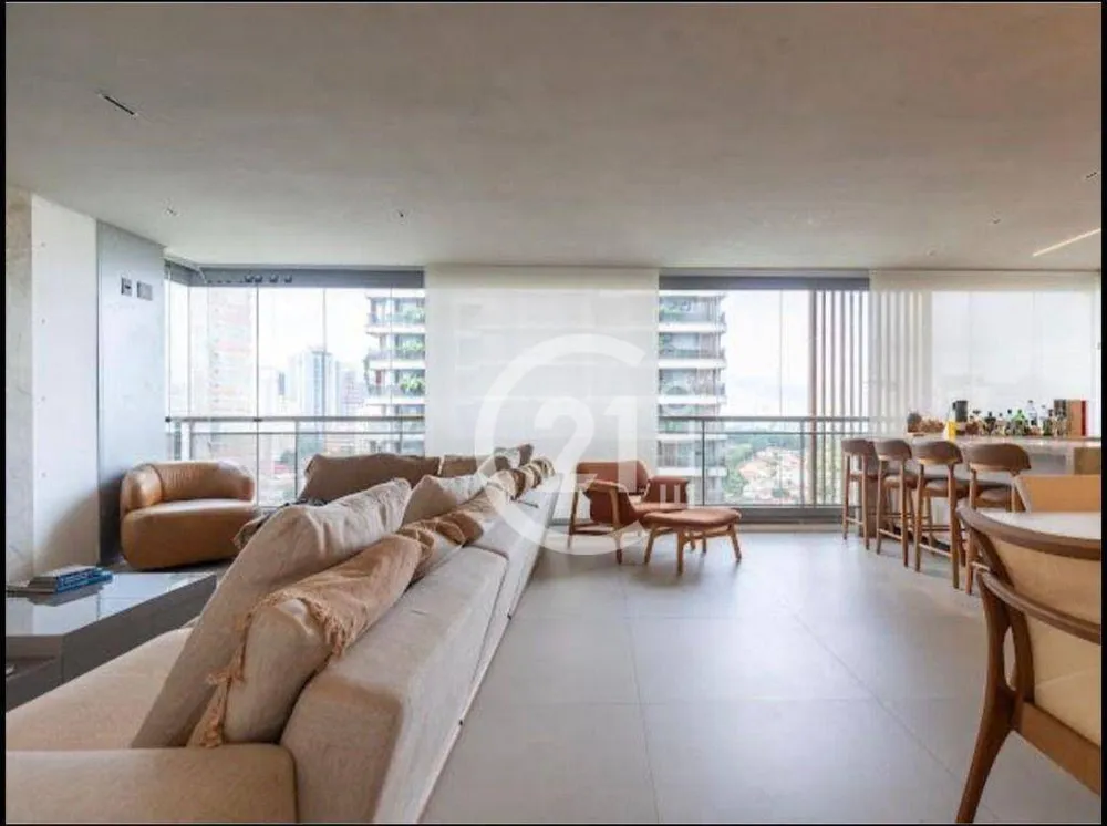 Apartamento, 3 quartos, 167 m² - Foto 1