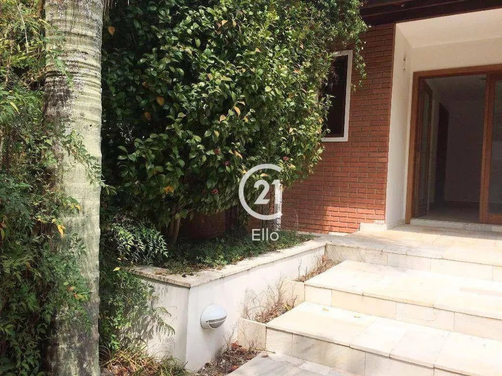 Casa, 4 quartos, 305 m² - Foto 1