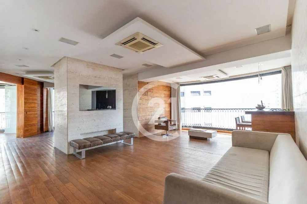Apartamento, 4 quartos, 245 m² - Foto 1