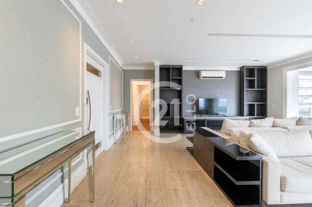Apartamento, 4 quartos, 240 m² - Foto 1