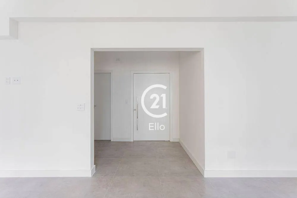 Apartamento, 3 quartos, 209 m² - Foto 2