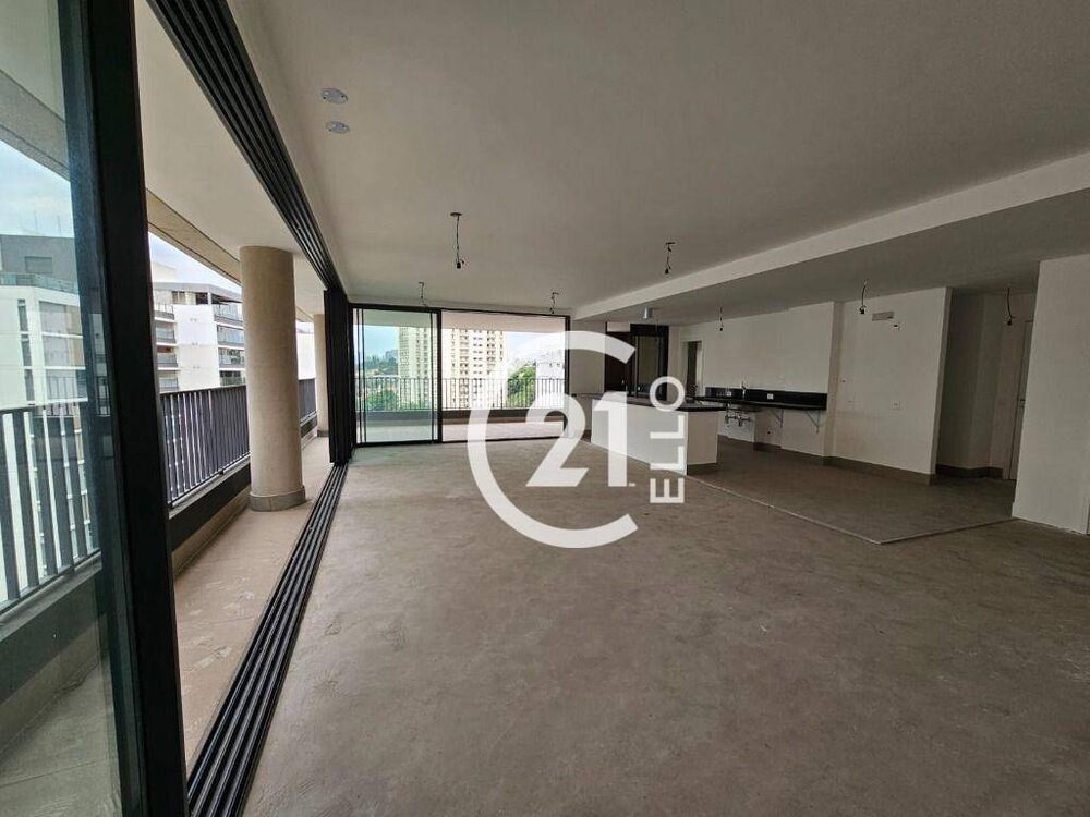 Apartamento à venda com 3 quartos, 195m² - Foto 2