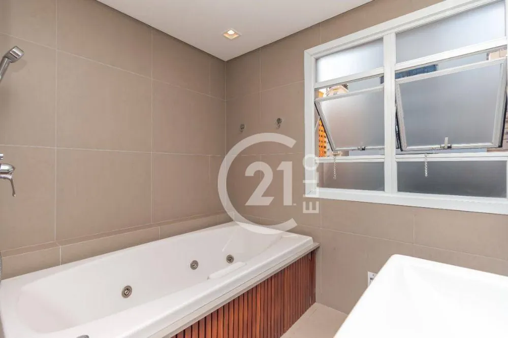 Apartamento, 3 quartos, 130 m² - Foto 3