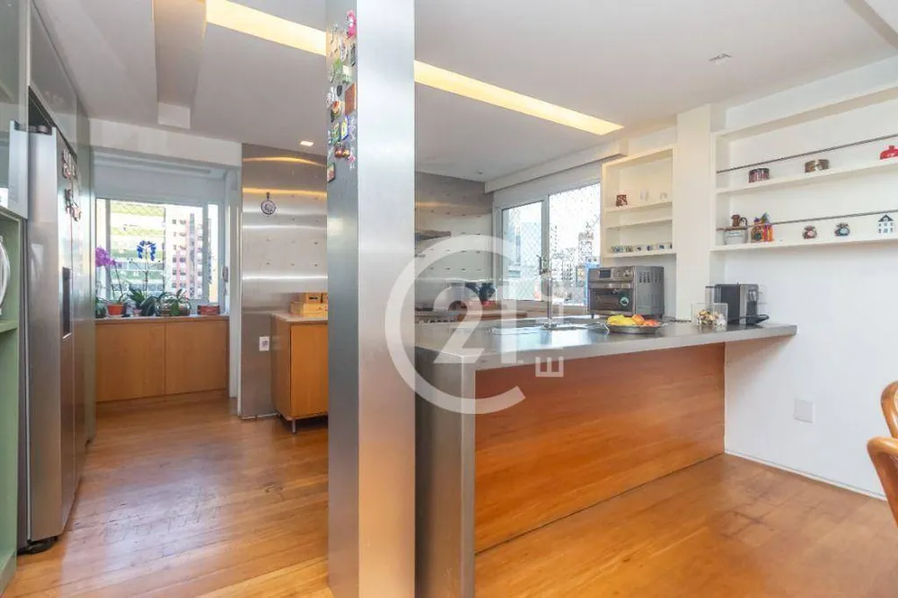 Apartamento, 3 quartos, 130 m² - Foto 1