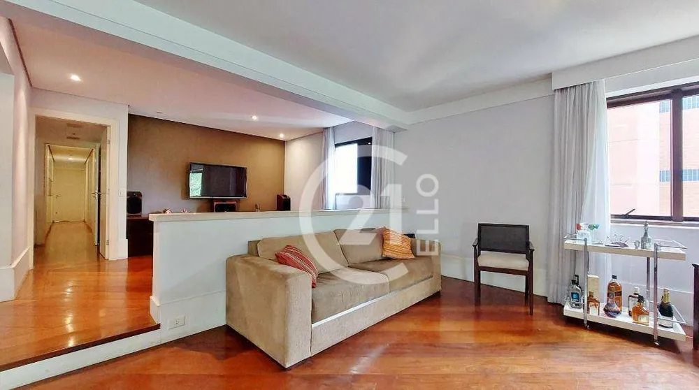 Apartamento, 3 quartos, 246 m² - Foto 5