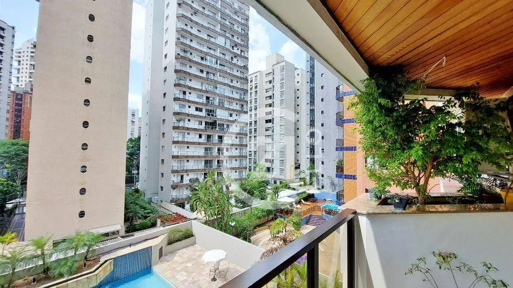 Apartamento, 3 quartos, 246 m² - Foto 11