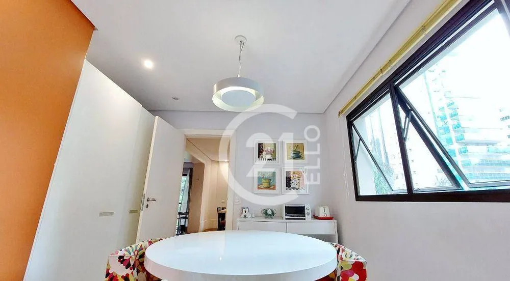 Apartamento, 3 quartos, 246 m² - Foto 12