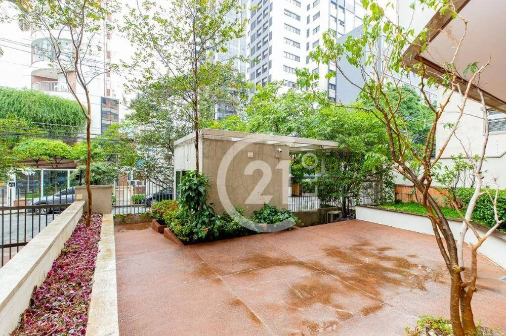 Apartamento, 4 quartos, 197 m² - Foto 2