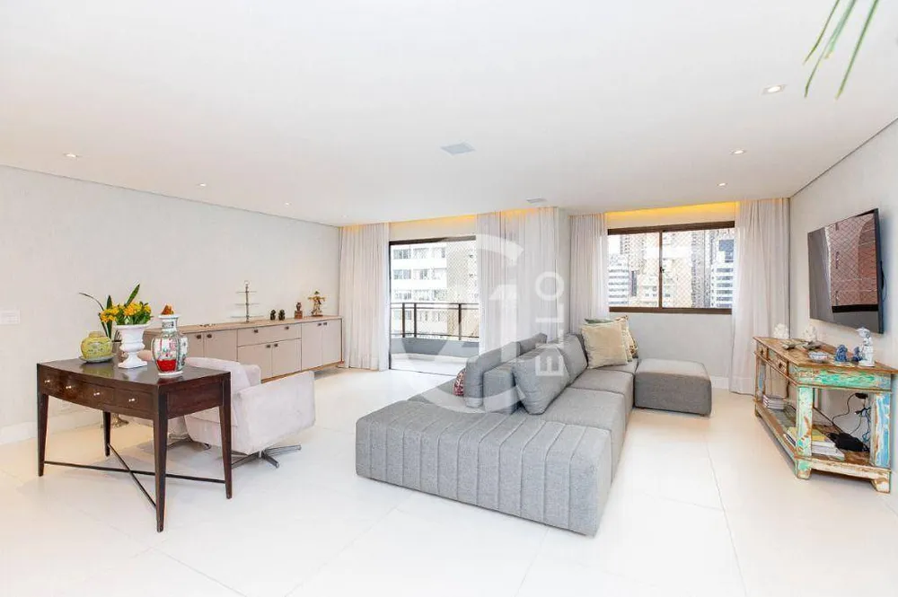 Apartamento, 4 quartos, 197 m² - Foto 1