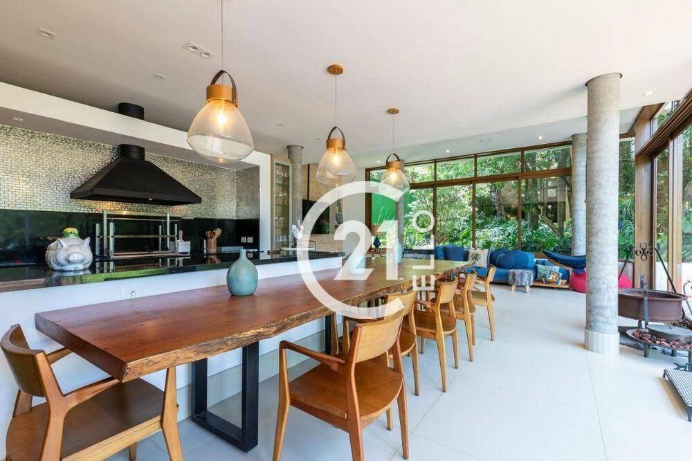 Casa de Condomínio à venda com 5 quartos, 650m² - Foto 1