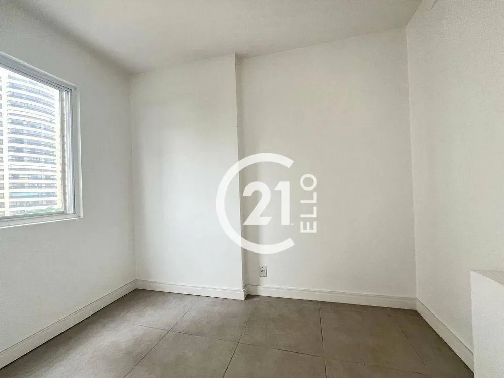 Apartamento, 3 quartos, 277 m² - Foto 1