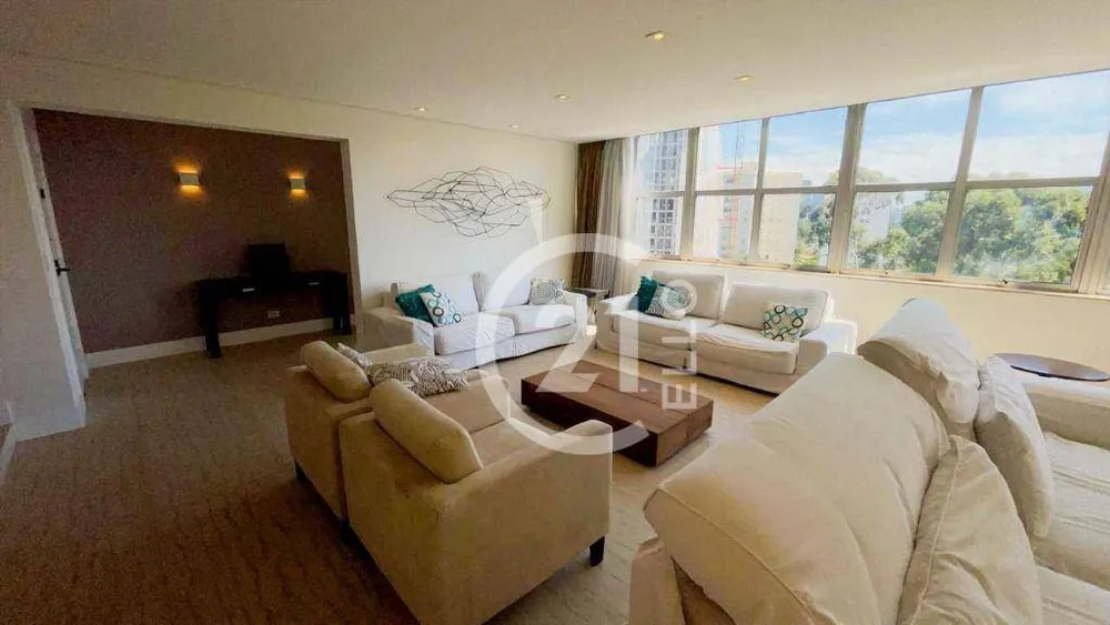 Apartamento, 3 quartos, 180 m² - Foto 1