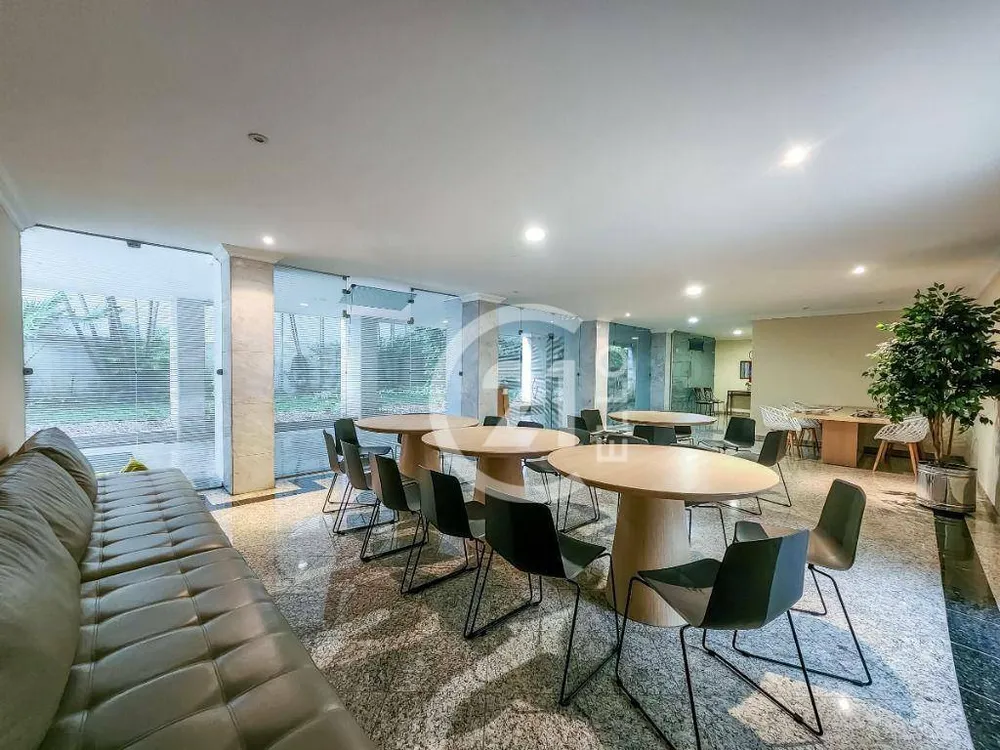Apartamento, 4 quartos, 227 m² - Foto 2