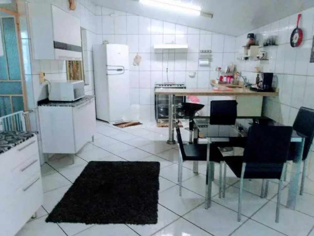 Casa, 2 quartos, 144 m² - Foto 2