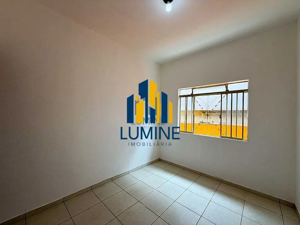 Casa, 3 quartos, 300 m² - Foto 1