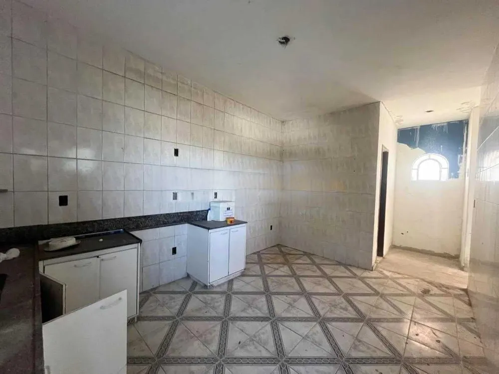 Casa, 2 quartos, 276 m² - Foto 1