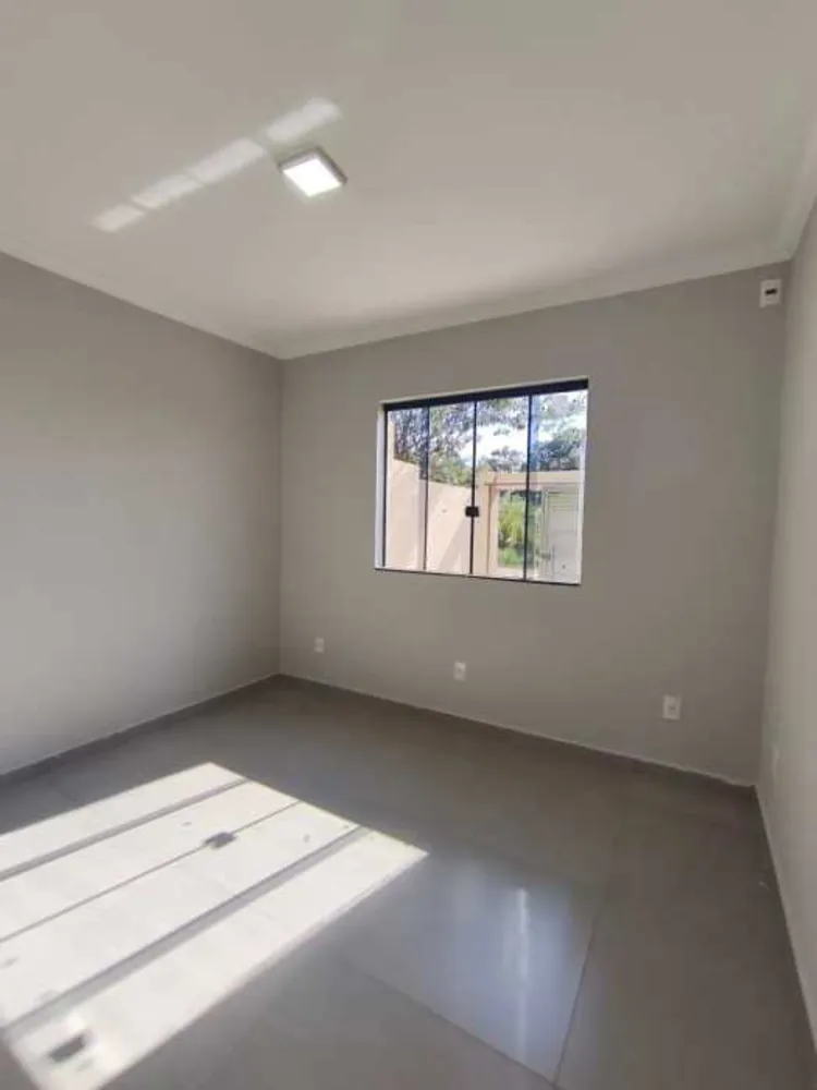 Casa, 3 quartos, 77 m² - Foto 1