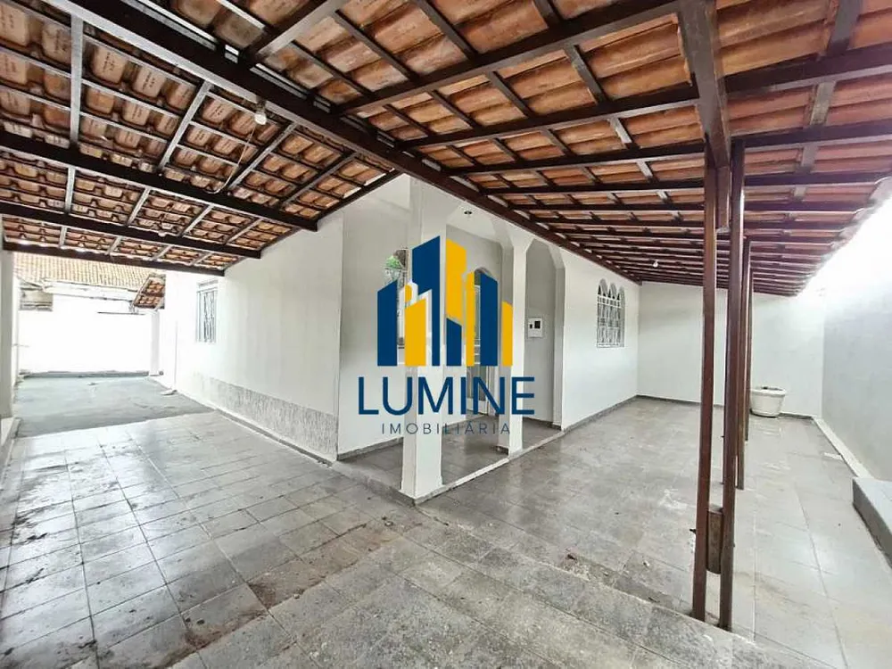 Casa, 3 quartos, 220 m² - Foto 1