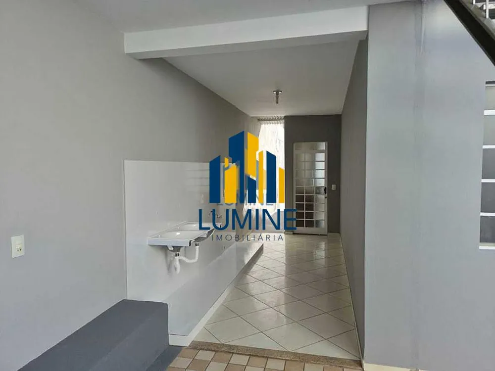 Casa, 4 quartos, 390 m² - Foto 3