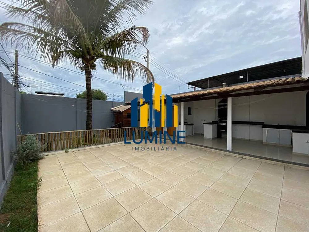 Casa, 3 quartos, 200 m² - Foto 1