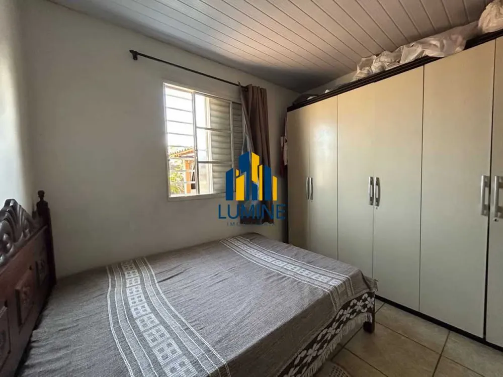 Casa, 2 quartos, 300 m² - Foto 1