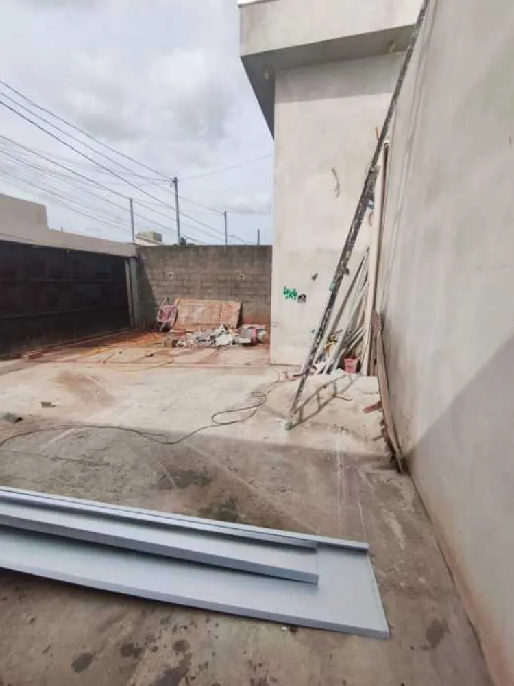 Casa, 3 quartos, 240 m² - Foto 3