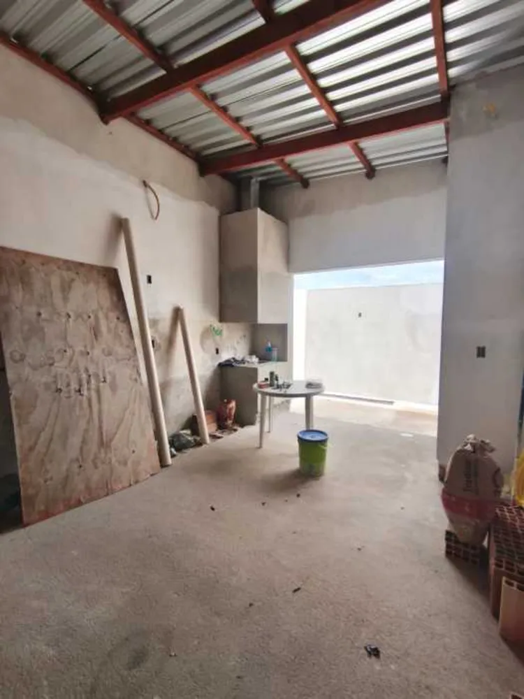 Casa, 3 quartos, 240 m² - Foto 1