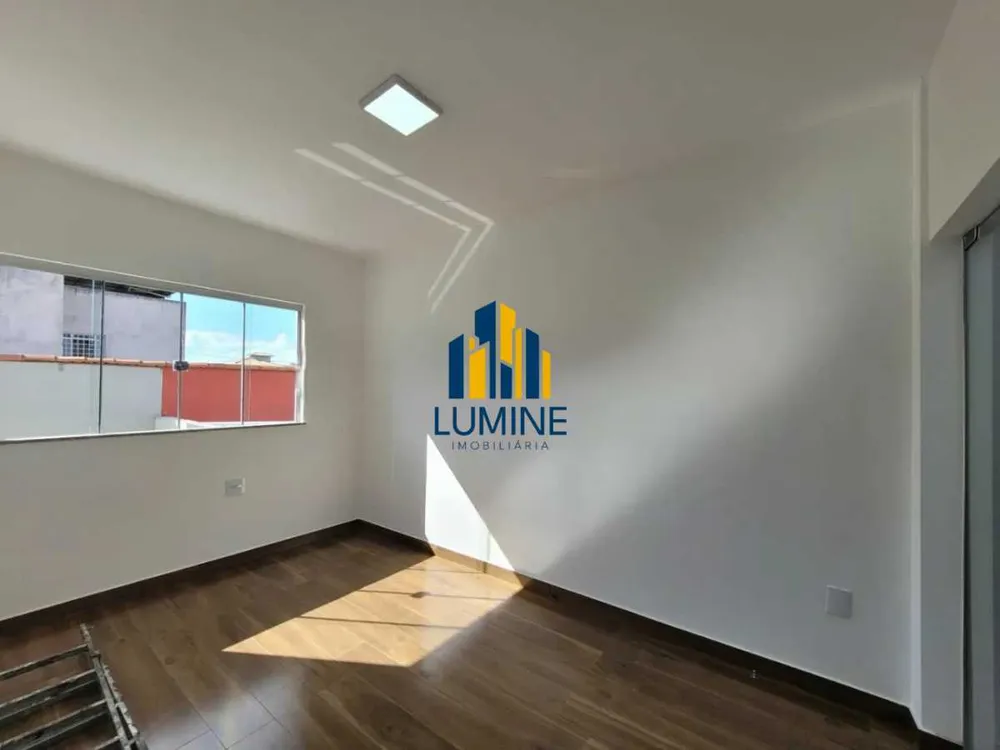 Casa, 3 quartos, 200 m² - Foto 2