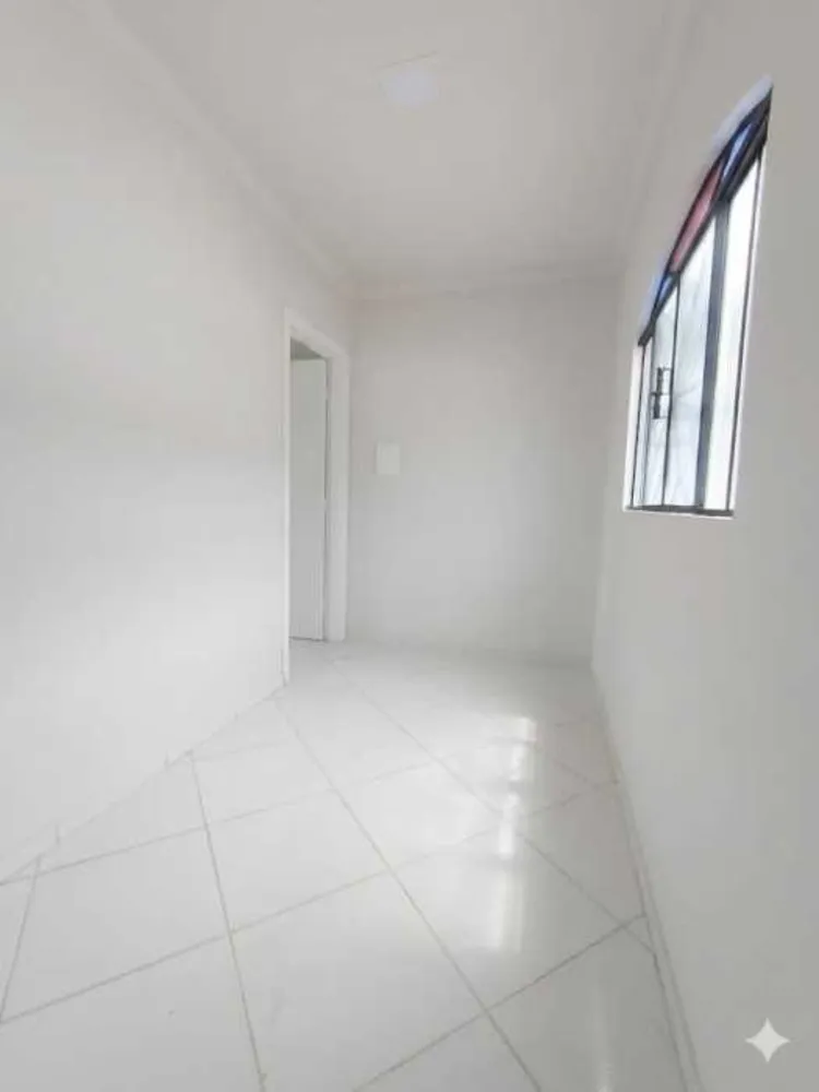 Casa, 4 quartos, 200 m² - Foto 2