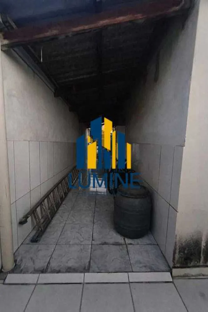 Casa, 2 quartos, 200 m² - Foto 2